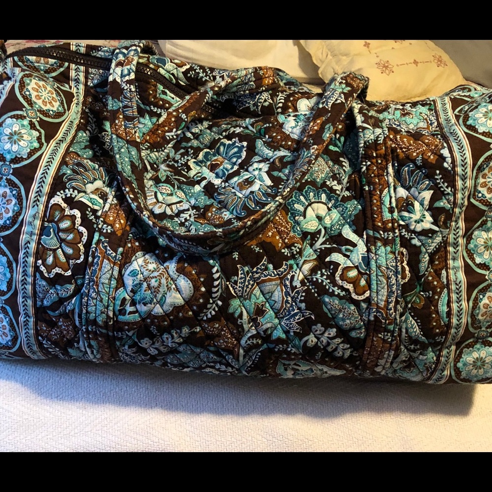 Vera Bradley large duffel